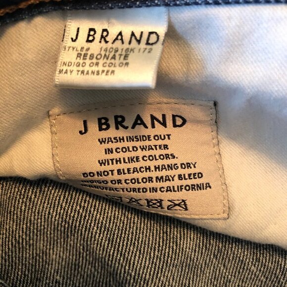J Brand Women's Straight Leg Jeans Size 31 Slim Fit Mid Rise Classic Medium Wash - Picture 8 of 8